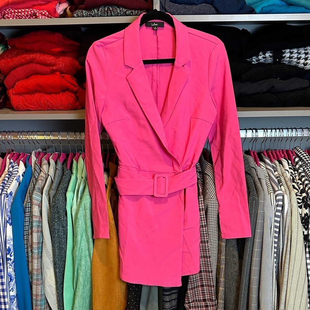 Lulus pink long sleeve v neck wrap style romper size S